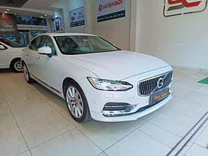 Second Hand Volvo S90 Inscription D4 [2016-2020] in Chandigarh