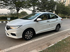 Second Hand Honda City V in Mohali