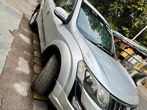 Second Hand Mahindra XUV500 W10 AWD in Kanpur