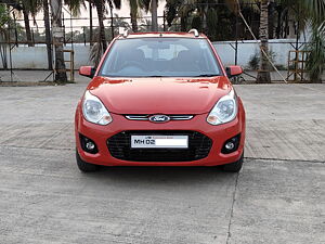 Second Hand Ford Figo Duratec Petrol Titanium 1.2 in Pune