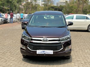 Second Hand Toyota Innova Crysta 2.4 V Diesel in Mumbai