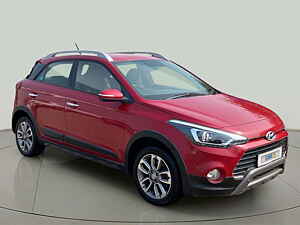 Second Hand हुंडई i20 एक्टिव 1.2 sx in सूरत