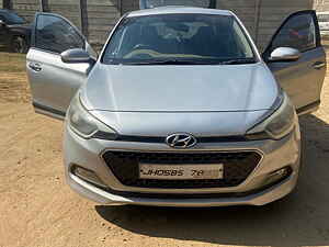 Second Hand हुंडई एलीट i20 एस्टा 1.4 (o) crdi in रांची