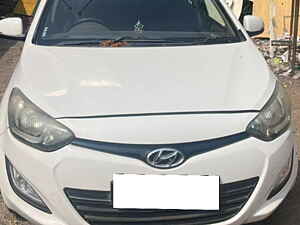 Second Hand हुंडई i20 एस्टा 1.4 crdi in पुणे