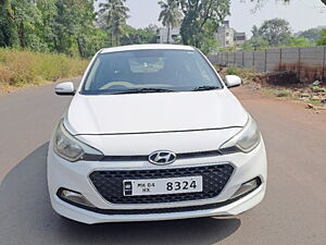 Second Hand Hyundai Elite i20 Sportz 1.4 CRDI in Nashik