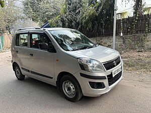 Second Hand Maruti Suzuki Wagon R LXI in Delhi