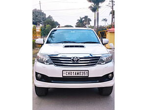 Second Hand Toyota Fortuner 3.0 4x2 AT in Chandigarh