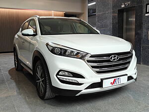 Second Hand Hyundai Tucson GL 2WD AT Diesel in Ahmedabad