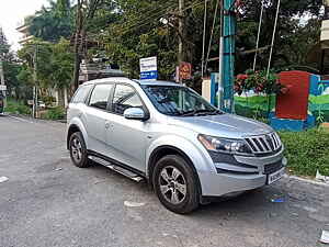 Second Hand महिंद्रा XUV500 w8 in बैंगलोर