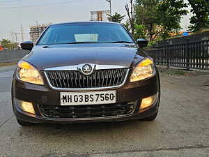 Second Hand Skoda Rapid 1.5 TDI CR Ambition AT in Mumbai