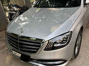 Second Hand मर्सिडीज़ बेंज़ एस-क्लास s 450 in दिल्ली