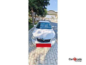 Second Hand Skoda Laura Ambiente 2.0 TDI CR MT in Ludhiana