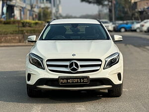 Second Hand Mercedes-Benz GLA 200 d Sport in Delhi