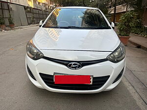 Second Hand Hyundai i20 Magna 1.4 CRDI in Mumbai