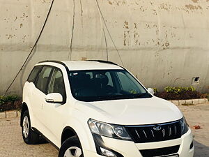 Second Hand Mahindra XUV500 W6 in Mohali