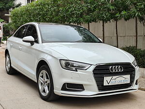 Second Hand Audi A3 35 TDI Premium Plus + Sunroof in Hyderabad