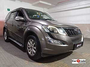 Second Hand Mahindra XUV500 W10 AT in Mumbai