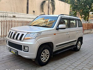 Second Hand Mahindra TUV300 T8 in Mumbai