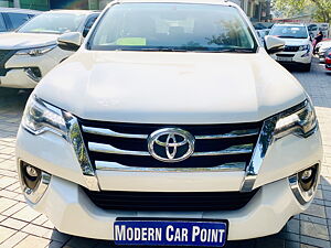 Second Hand Toyota Fortuner 2.8 4x2 AT [2016-2020] in Chandigarh