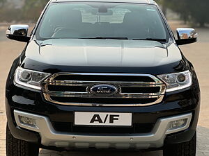 Second Hand Ford Endeavour Titanium 2.2 4x2 AT in Jalandhar