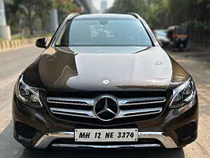 Second Hand मर्सिडीज़ बेंज़ GLC 220 डी प्रोग्रेसिव in मुंबई