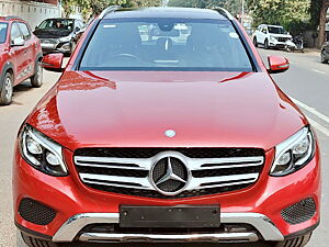 Second Hand Mercedes-Benz GLC 220 d CBU in Ahmedabad