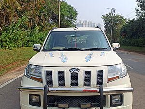 Second Hand Mahindra TUV300 T6 Plus in Hyderabad