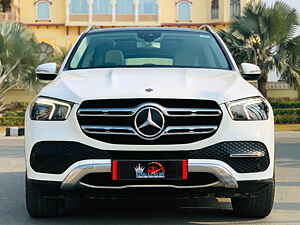 Second Hand मर्सिडीज़ बेंज़ GLE 300d 4मैटिक एलडब्ल्यूबी [2020-2023] in कर्नल