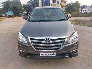 Second Hand Toyota Innova 2.5 G 7 STR BS-IV in Mumbai