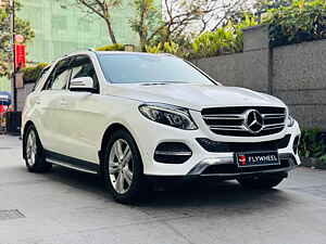 Second Hand मर्सिडीज़ बेंज़ GLE 350 डी in कोलकाता