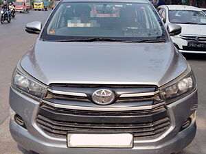 Second Hand Toyota Innova Crysta 2.4 G 8 STR [2016-2017] in Mumbai