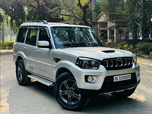 Second Hand Mahindra Scorpio S4 Plus Intelli-Hybrid in Delhi