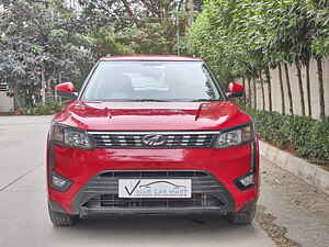 Second Hand महिंद्रा xuv300 W6 1.2 पेट्रोल एएमटी [2021] in हैदराबाद