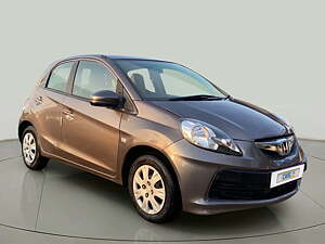 Second Hand Honda Brio S MT in Surat