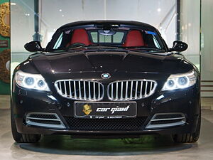 Second Hand BMW Z4 sDrive 35i in Noida