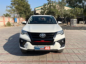 Second Hand Toyota Fortuner TRD Sportivo in Delhi