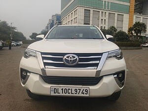 Second Hand Toyota Fortuner 2.8 4x2 AT [2016-2020] in Delhi