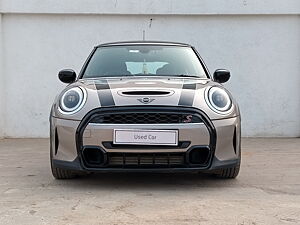 Second Hand MINI Cooper D 3 Door in Ahmedabad