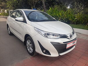 Second Hand Toyota Yaris V MT in Bangalore