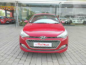 Second Hand Hyundai i20 Sportz (AT) 1.4 in Nashik