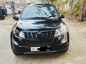 Second Hand Mahindra XUV500 W6 in Delhi