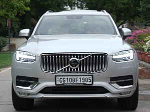 Second Hand वोल्वो xc90 d5 इंस्क्रिप्शन in दिल्ली