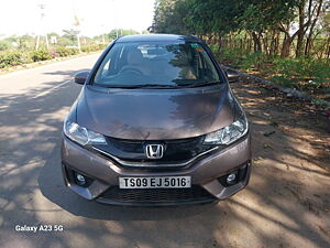 Second Hand Honda Jazz V Petrol in Hyderabad