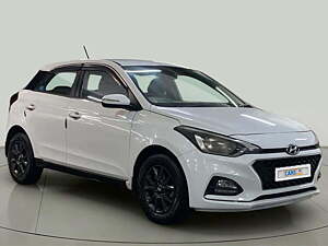 Second Hand Hyundai Elite i20 Sportz 1.2 in Chandigarh