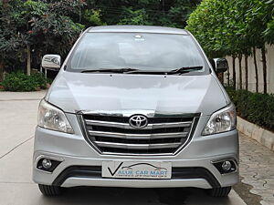 Second Hand Toyota Innova 2.5 G 7 STR BS-IV in Hyderabad