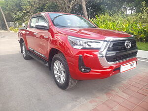 Second Hand Toyota Hilux High 4X4 AT in Bangalore