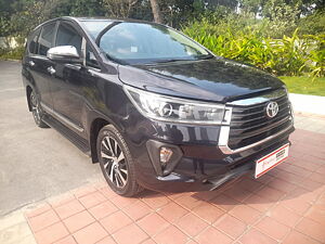 Second Hand Toyota Innova Crysta ZX 2.4 AT 7 STR in Bangalore