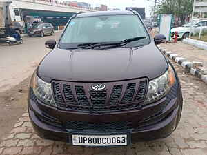 Second Hand महिंद्रा XUV500 w8 [2015-2017] in आगरा