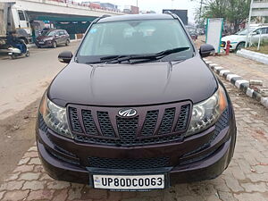 Second Hand Mahindra XUV500 W8 [2015-2017] in Agra