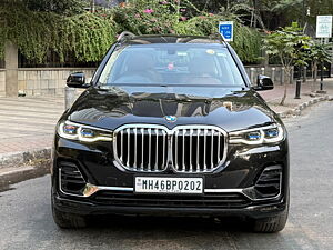 Second Hand BMW X7 xDrive30d DPE Signature 7STR in Mumbai